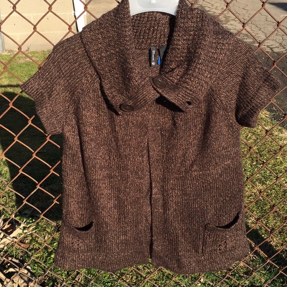 New Direction Sweater Size PM - Picture 3 of 8